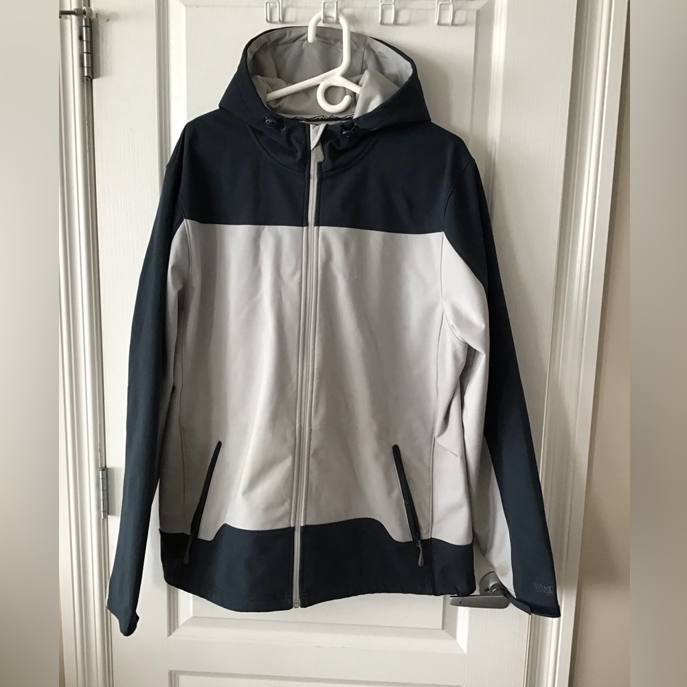 Mens Wind River (Marks) Light Hooded Jacket